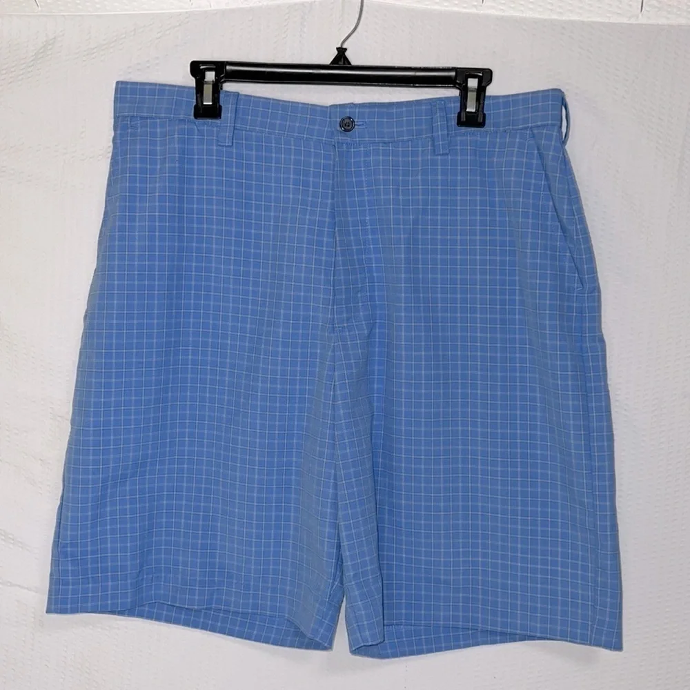 Izod Golf Blue Plaid Chino Shorts - Size 36